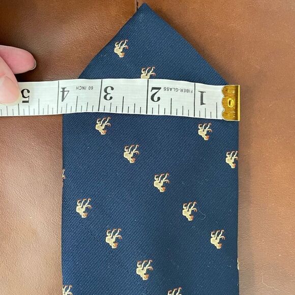 Vintage The Bagpiper Monkey Critter Print Dark Blue Neck Tie - Picture 6 of 6
